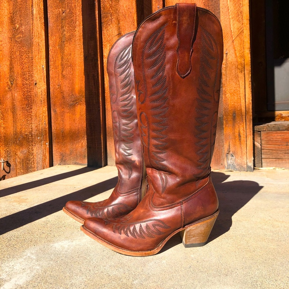 Corral tall brown cowgirl boots size 9